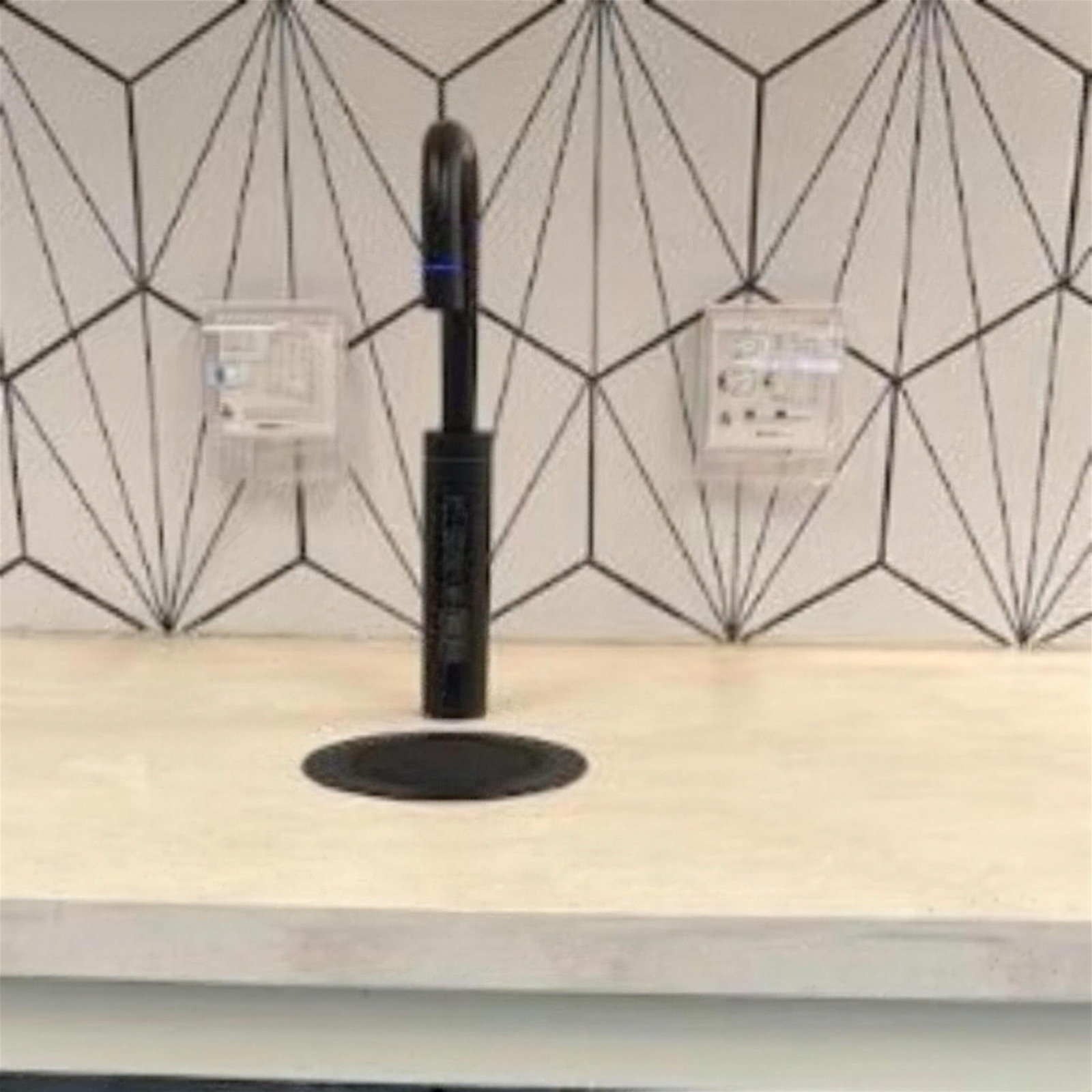 S1 Smart Tap, Matt Black, office refreshment point