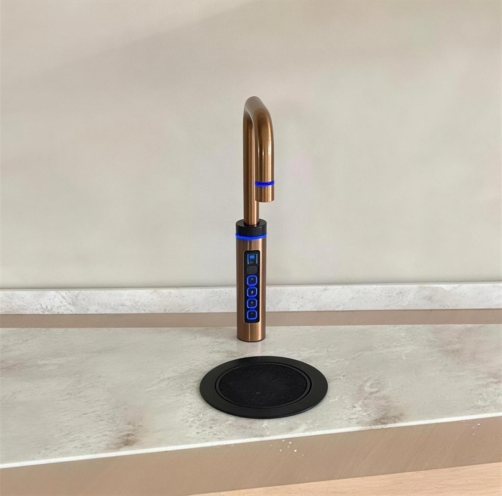 S1 Smart Tap, Bronze, recessed mesh font